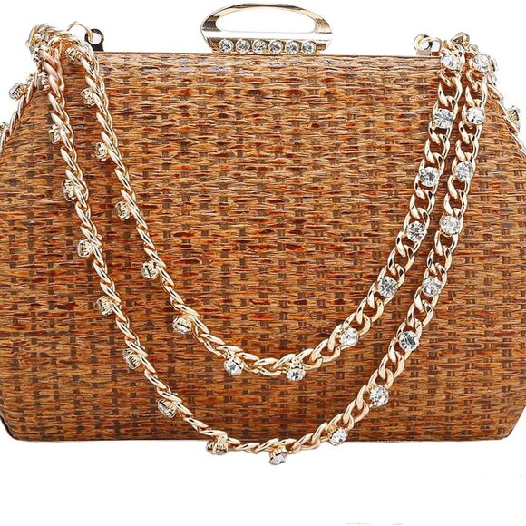Lightweight Hand-Woven Straw Clutch with Removable Chain Strap - Versatile Style - Picture 1 of 5